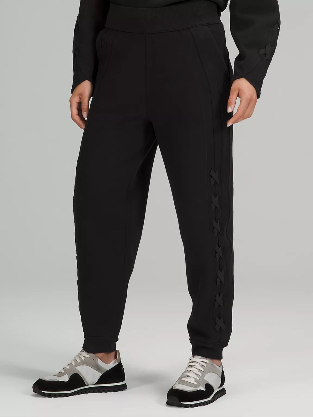 Lululemon Braided Detail High-Rise Jogger